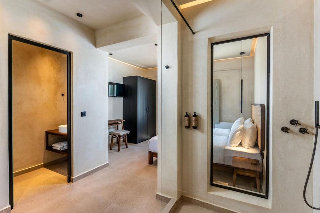Peranosa The Residency Aparthotel Agios Georgios  ภายนอก รูปภาพ