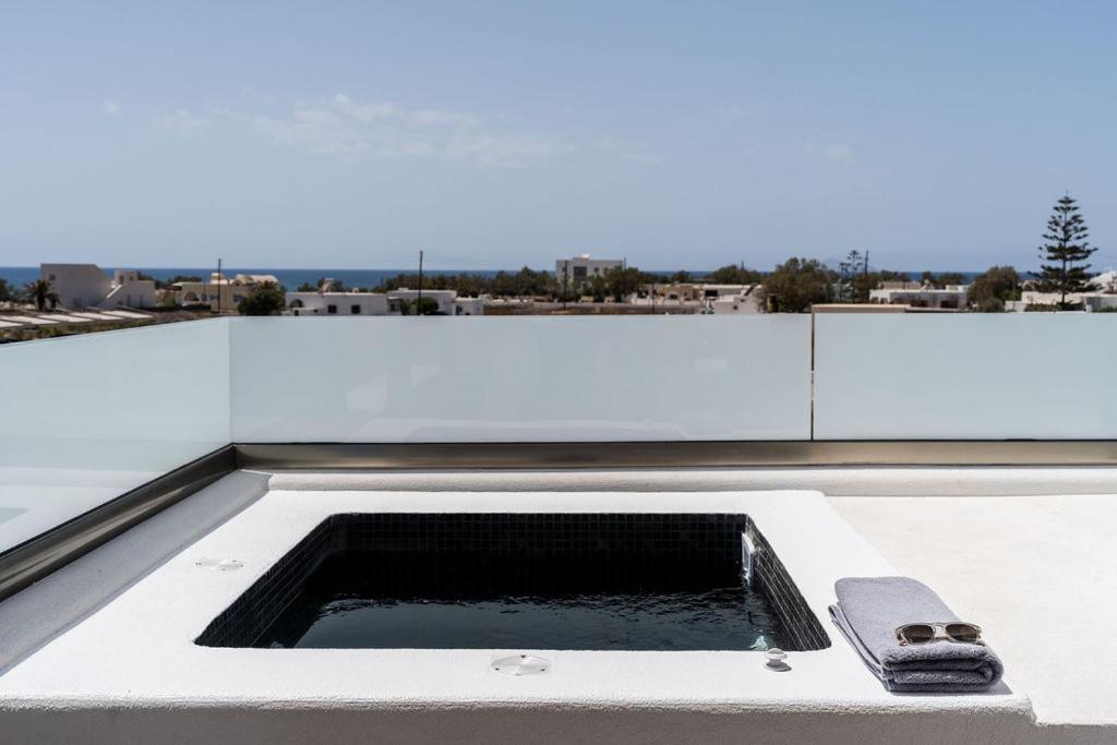 Peranosa The Residency Aparthotel Agios Georgios  ภายนอก รูปภาพ