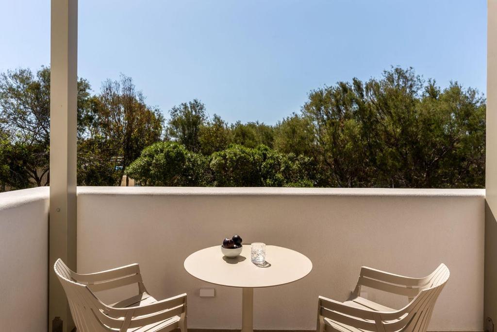 Peranosa The Residency Aparthotel Agios Georgios  ภายนอก รูปภาพ