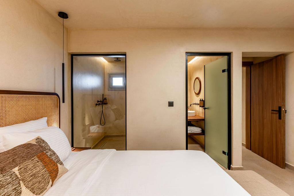 Peranosa The Residency Aparthotel Agios Georgios  ภายนอก รูปภาพ