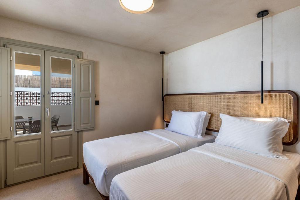 Peranosa The Residency Aparthotel Agios Georgios  ภายนอก รูปภาพ